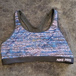 Nike Pro Sports Bra